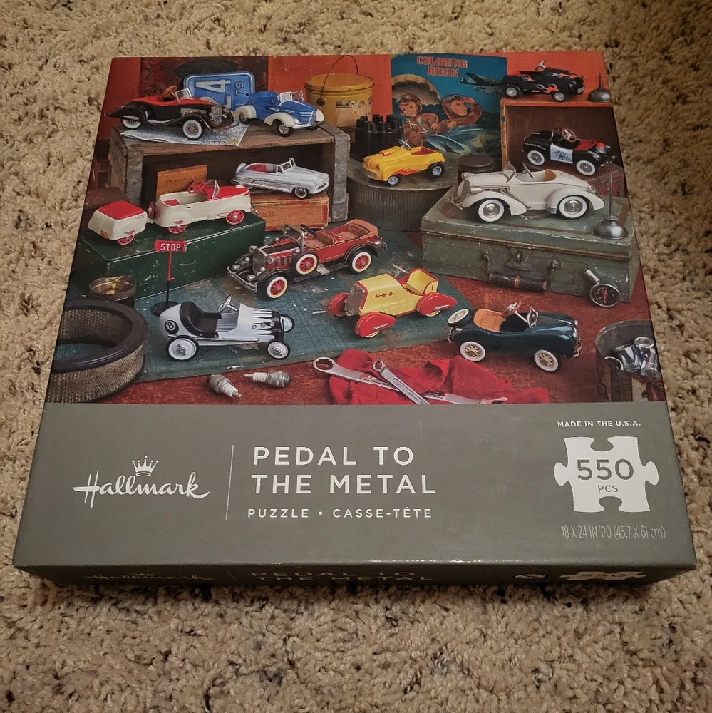 2) Hallmark Archive Collection Puzzles. Antique Cars & Mary's Bears - Picture 3 of 5